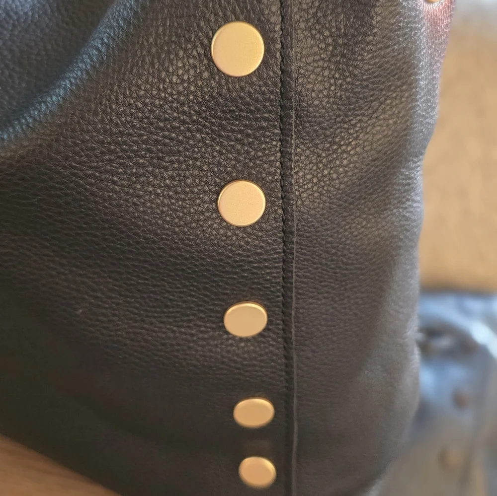 HAMMITT - Picture 7 of 10